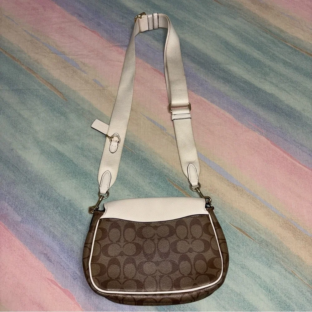 COACH Lucy Crossbody In Signature Canvas & White Leather C6781